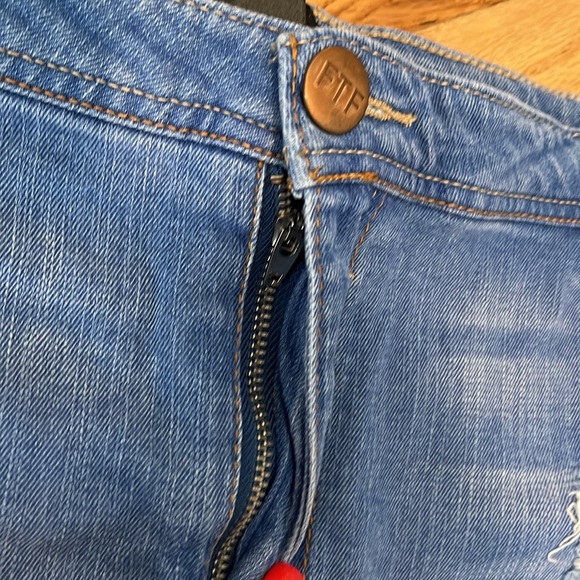 Fashion to Figure Jean denim shorts Sz 18 - Picture 3 of 6